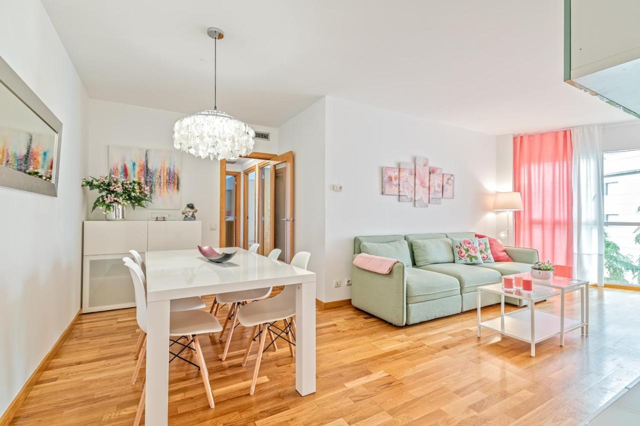 Calido Apartamento Con Piscina En Barcelona Ripollet Eksteriør bilde