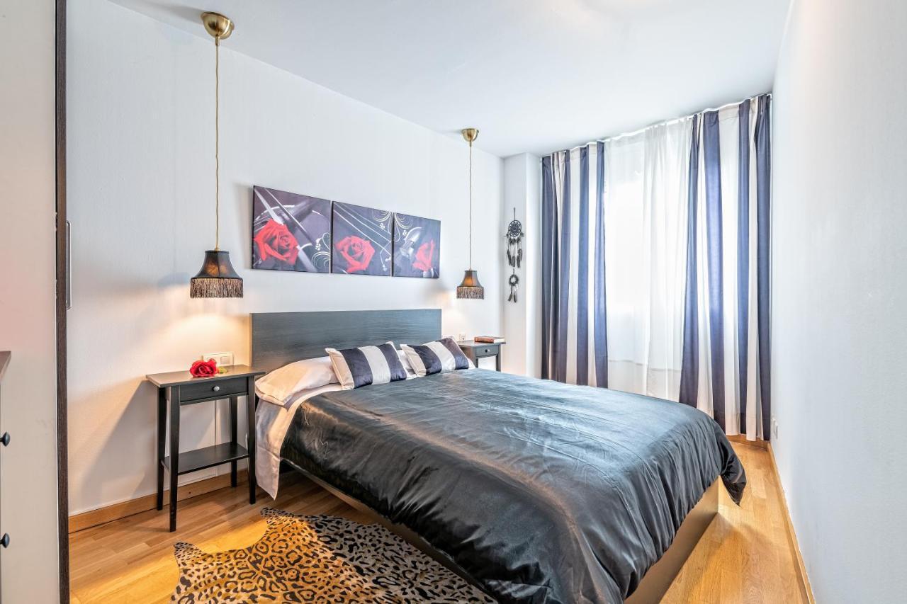 Calido Apartamento Con Piscina En Barcelona Ripollet Eksteriør bilde